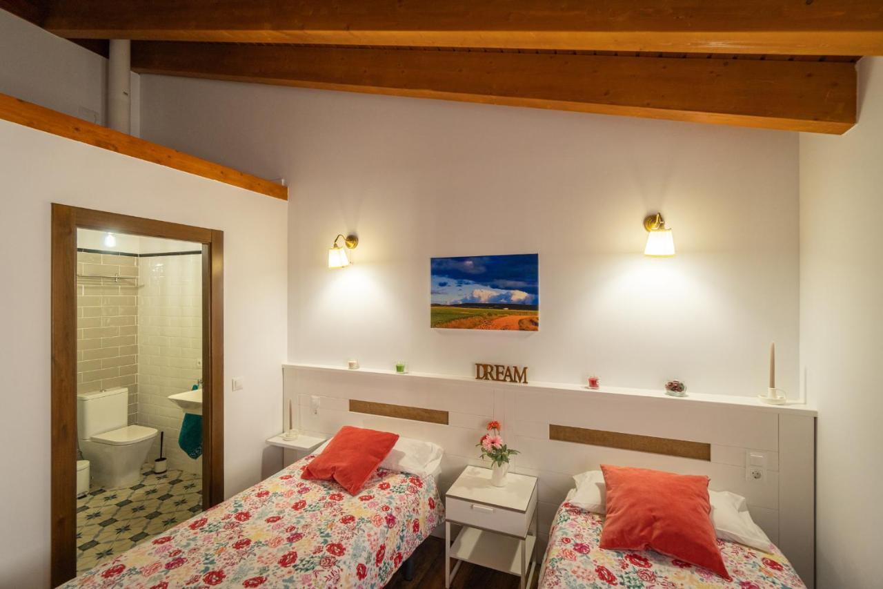 Casa Calero Pensionat Vezdemarban Exteriör bild